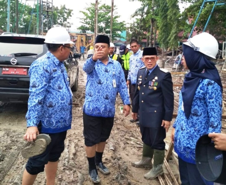 Tinjau Proyek, Wako Dumai dan Sekda Kunjungi RSUD Dumai