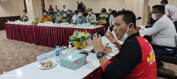 Gubernur Akan Bentuk Tim Ekonomi Khusus Untuk Perjuangkan Keluhan Pengusaha Kepri ke Pusat
