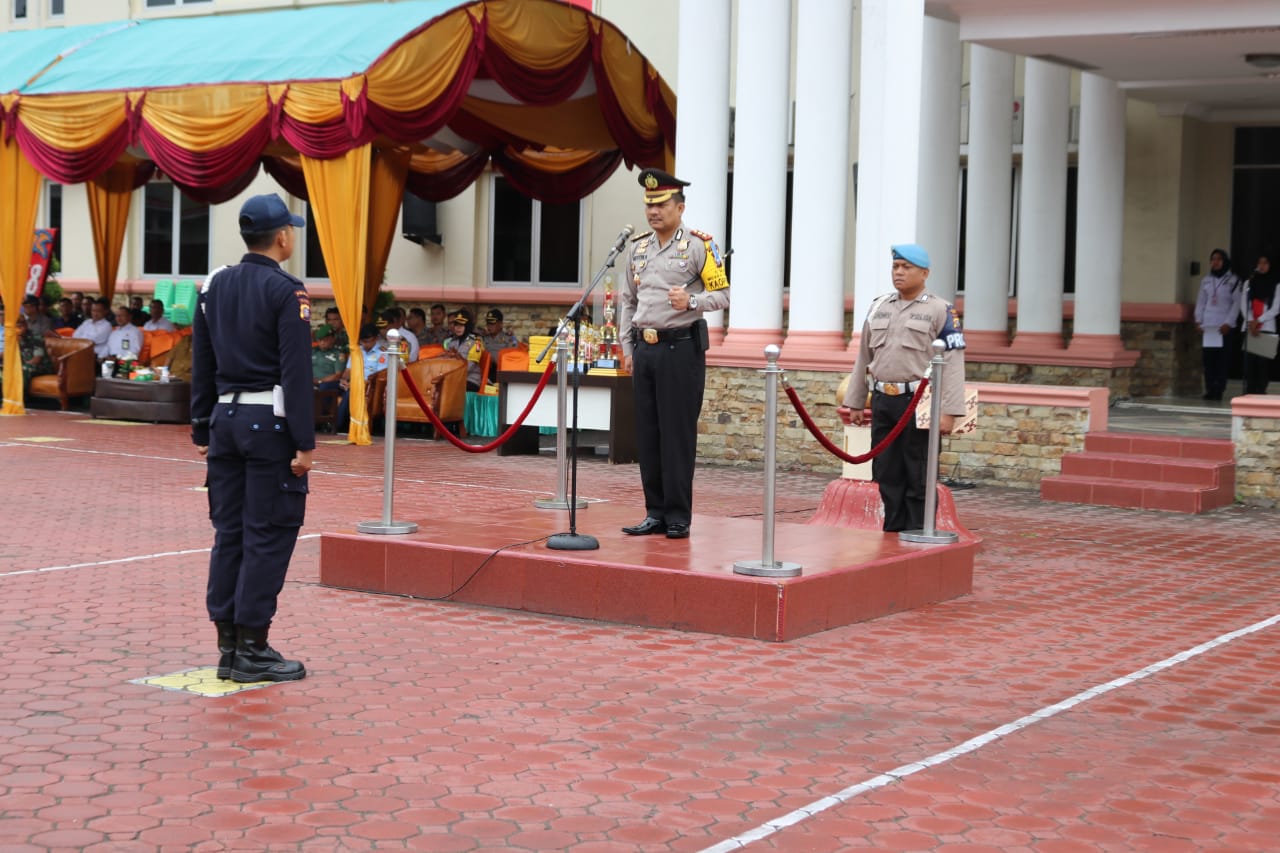 AKBP Restika Pimpin Upacara HUT Satpam ke 38 Tahun 2018