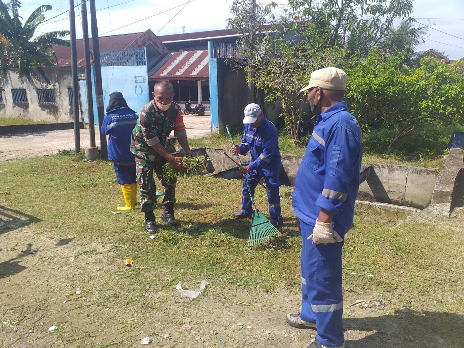 Serma RP Sianipar Goro Bersama di Jalan Siliwangi
