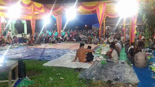 Sukarmis dan Andi Putra Galang Dana Untuk Jalur Soriak Sarumpun Tolang Batutu