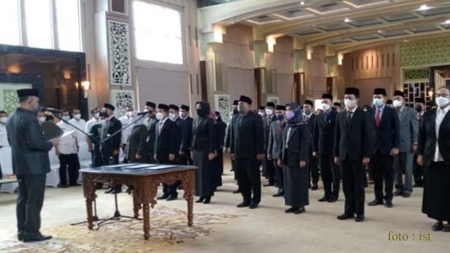 Sebanyak 59 Pejabat Administrator dan Pengawas Dilantik