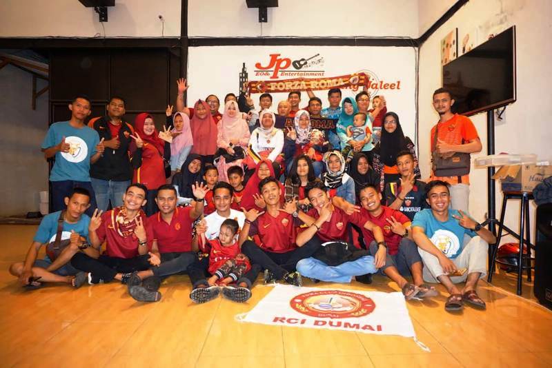 Fans AS Roma, RCI Dumai Gelar Buka Puasa Bersama