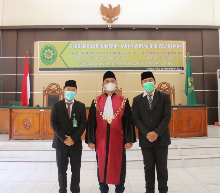 Dumoly Andriono Resmi Dilantik Menjadi Pejabat Jurusita di PN Rohil
