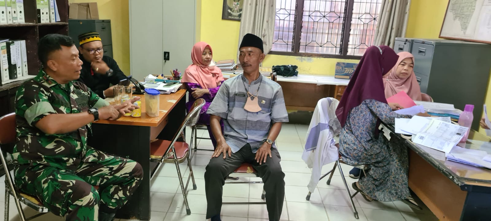 Danramil-01 Dumai Kota Laksanakan Silaturahmi ke Kantor Kelurahan Rimba Sekampung