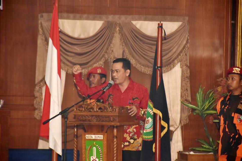 Gusri Bakar Semangat Kader Pemuda Pancasila Dumai