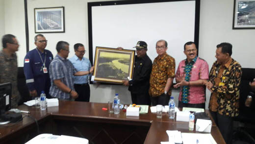 Wabup Rohil Silaturahmi dengan 15 Kontraktor Chevron