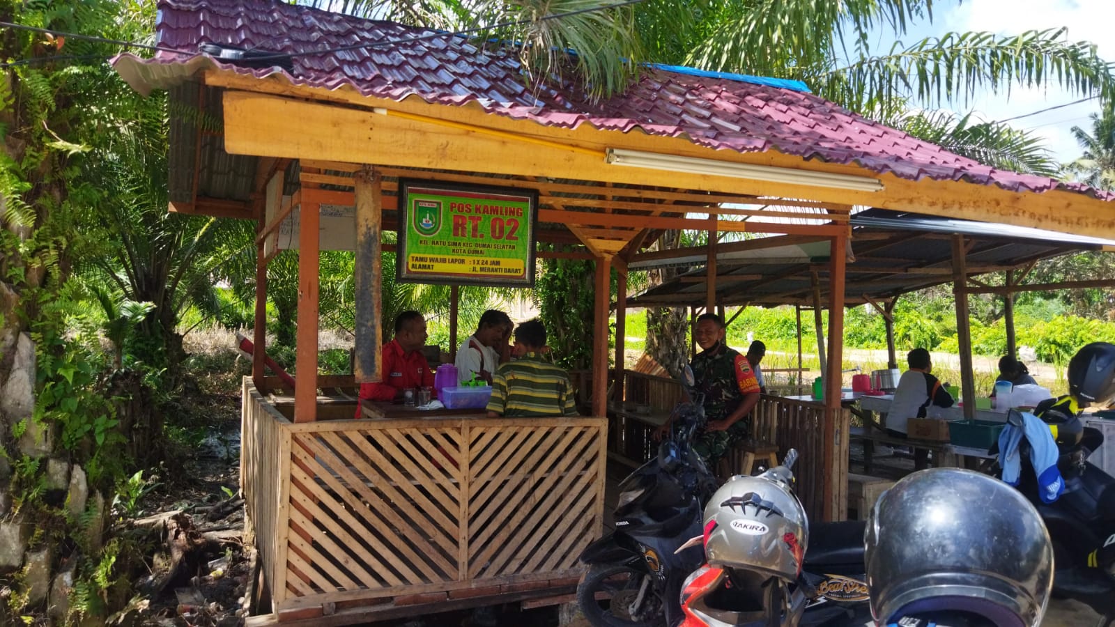 Sertu Abu Kasim Laksanakan Sosialisasi Keamanan Masyarakat