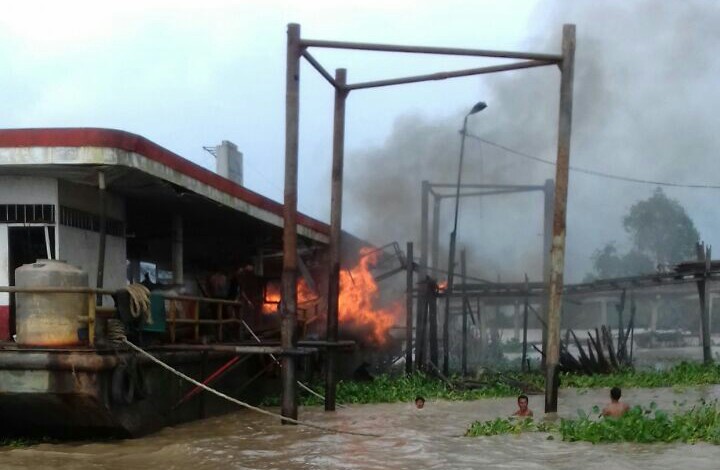 Meledak, Seorang Karyawan SPBU Meregang Nyawa