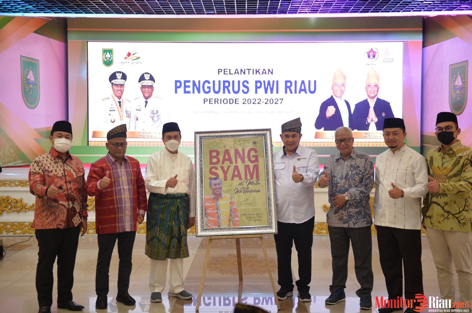 PWI Riau Tulis Buku 'Bang Syam di Mata Wartawan' untuk Gubri
