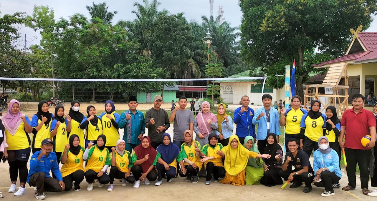Meriahkan HUT RI ke 77 Pemdes Petani Gelar Open Tournamen Volly Ball Antar RW