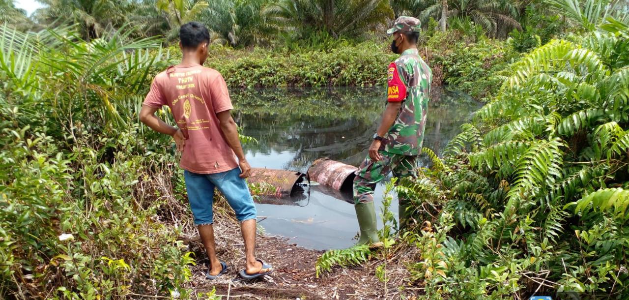 Babinsa Gurun Panjang Laksanakan Patroli Cegah Karhutla
