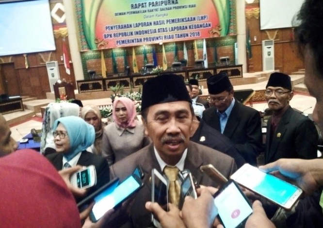Syamsuar Surati Tiga Bupati Terkait Kekosongan Wabup