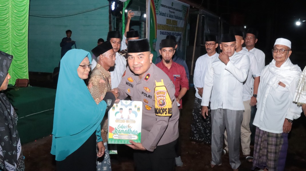 Wakapolres Meranti bersama Forkopimda Hadiri Safari Ramadhan di Masjid Qomarul Huda