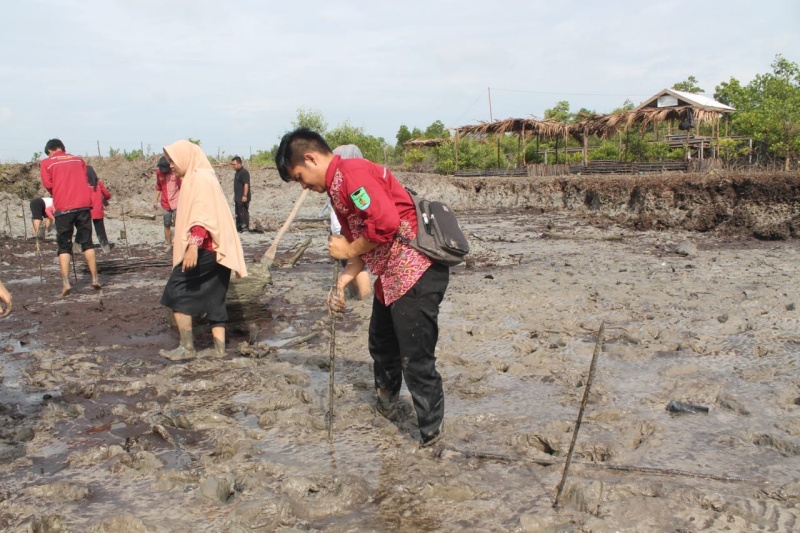 IMKD Pekanbaru Gelar Kemah Bakti Mahasiswa di Basilam Baru