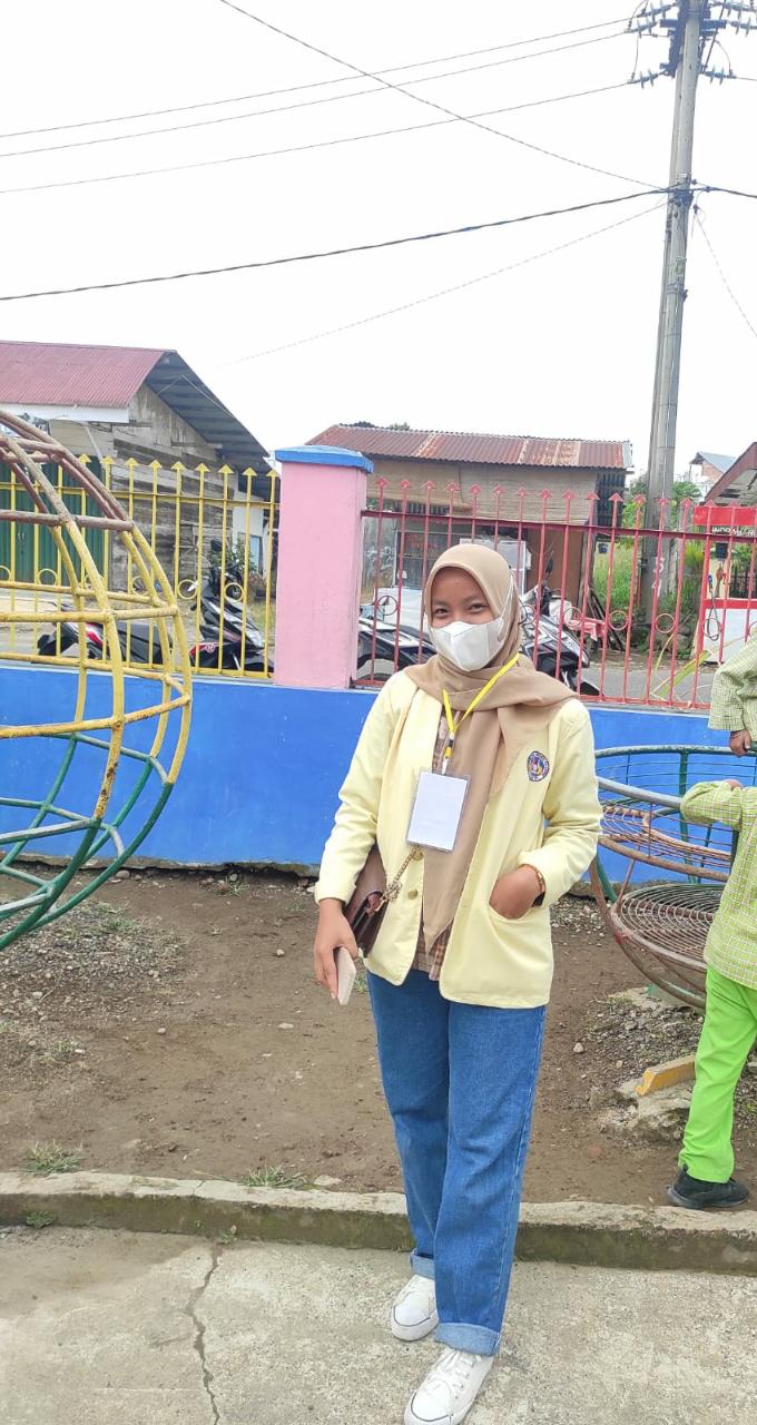 Resensi Buku Oleh Fadilla