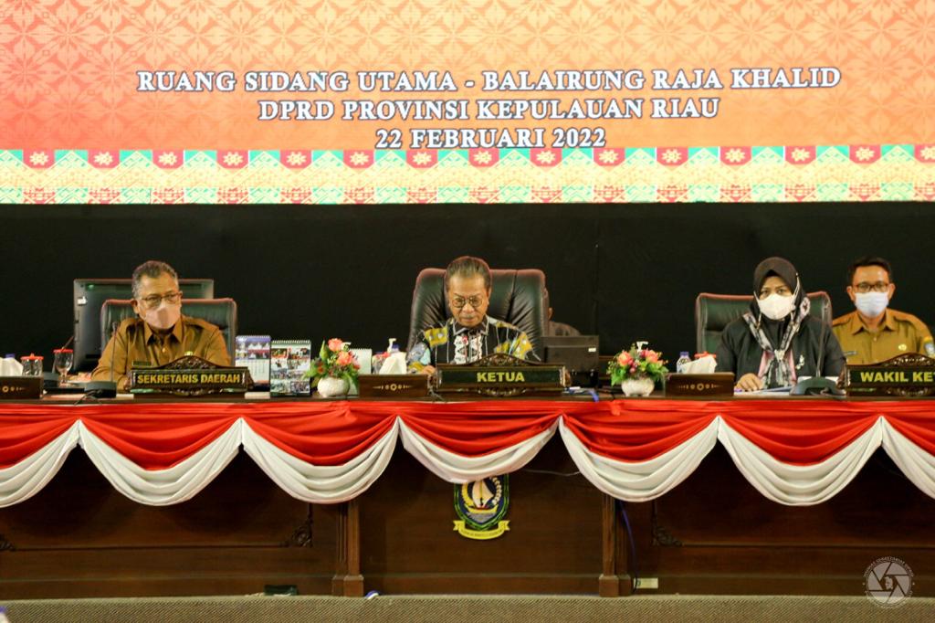 Rapar Paripurna, DPRD provinsi kepri sahkan 4 Ranperda Baru