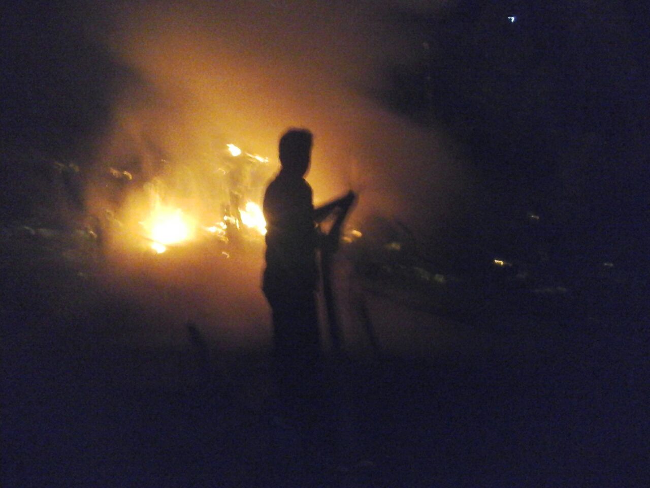 Kembali...!!! Satu Unit Rumah di Inhil Ludes Dilalap Si Jago Merah
