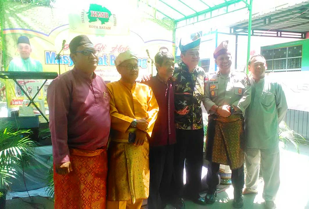 Mantan Bupati Belitung Hadir Halal Bi Halal di Batam
