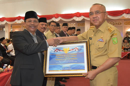 Pemkab Bengkalis Raih Penghargaan Laporan Keuangan Capaian Standar Tertinggi