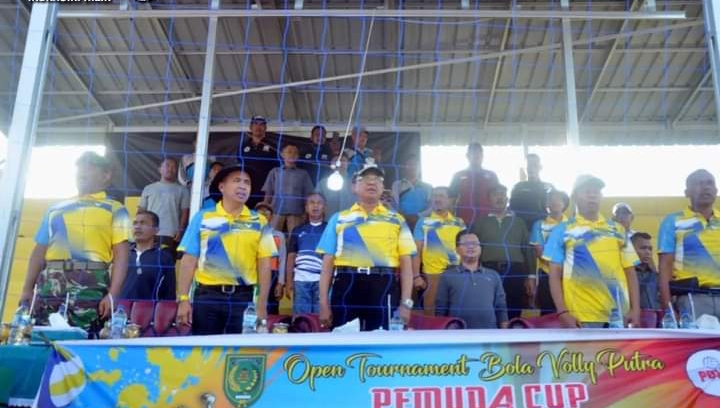 Bupati Inhil Membuka Secara Resmi Turnamen Bola Volly Pemuda Cup