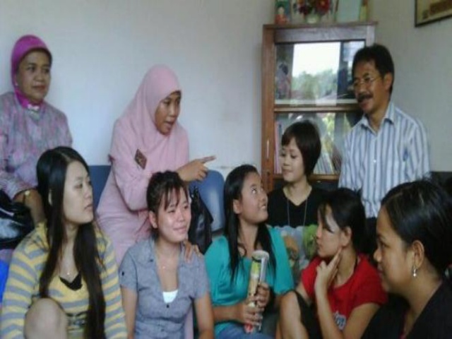 Istri Ahmad Heryawan Siap Maju Pilgub Jabar 2018