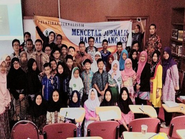 Al Azhar Kelapa Gading Kembangkan Program Jurnalistik Sekolah