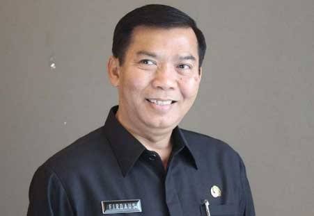 Firdaus Galau Tentukan Wakilnya, Bisa Saja Dengan Birokrat Tapi Bisa Juga Dengan yang Lama...!!!