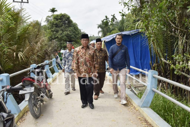 Bupati Inhil Perintahkan untuk Tuntaskan Perekaman e-KTP