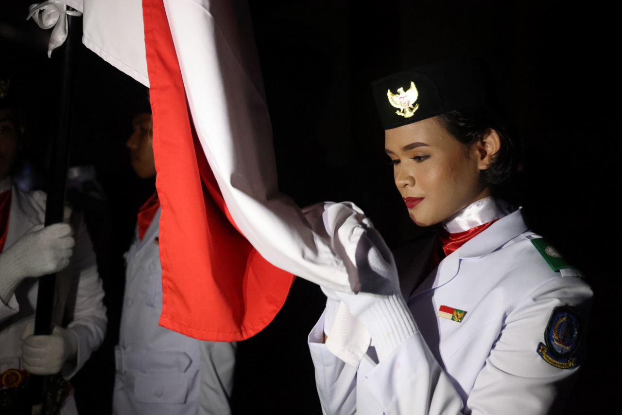 Gubernur Ansar Kukuhkan 38 Anggota Paskibraka 2022 Provinsi Kepri