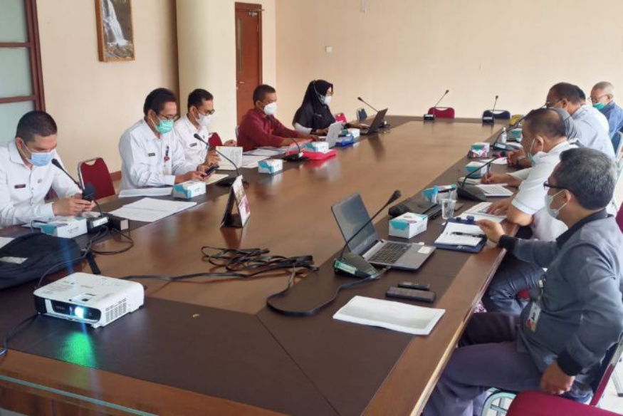 Pemprov Riau Evaluasi Kinerja BUMD Triwulan II 2021