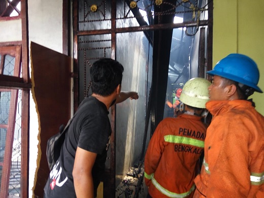 Tiga Rumah Petak di Duri Ludes Dilalap Api