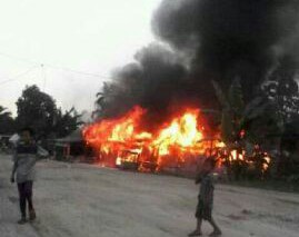 Akibat Kembang Api, 6 Unit Rumah Warga Inhil Ludes Terbakar