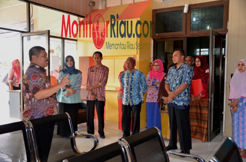 Bupati Amril Sidak Tiga OPD