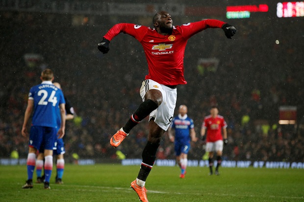 United Bungkam Stoke City 3-0