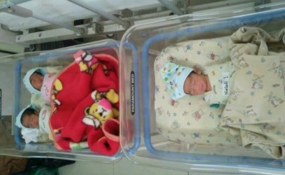 Guru Ini Lahirkan Bayi Kembar Tiga