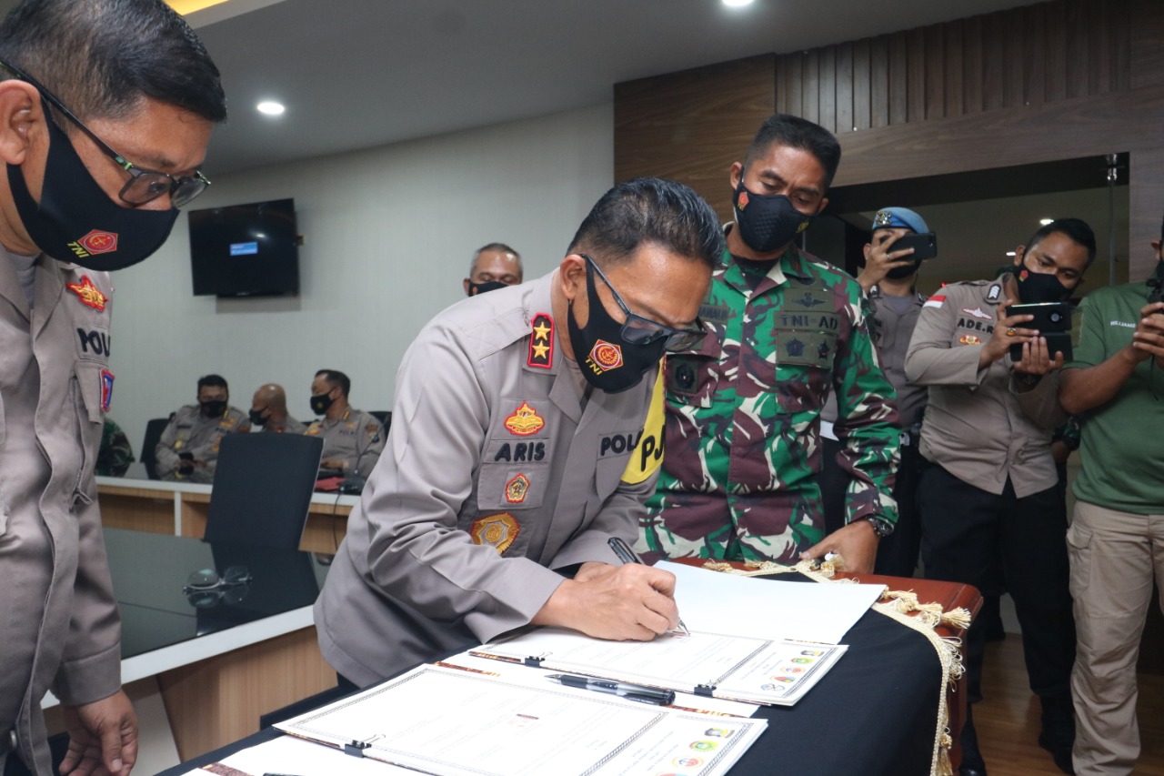 Rapat Koordinasi Kesiapan Pengamanan Idul Fitri 1442 H di Masa Pandemi Covid19 Tahun 2021