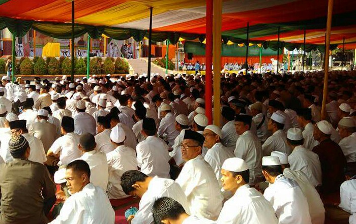 Ribuan Jamaah Haul Akbar Padati Lapangan Gadjah Mada Tembilahan