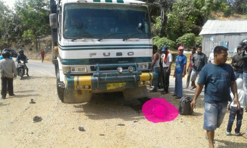 Tabrakan dengan Truk Perusahaan, Pengendara Motor Tewas