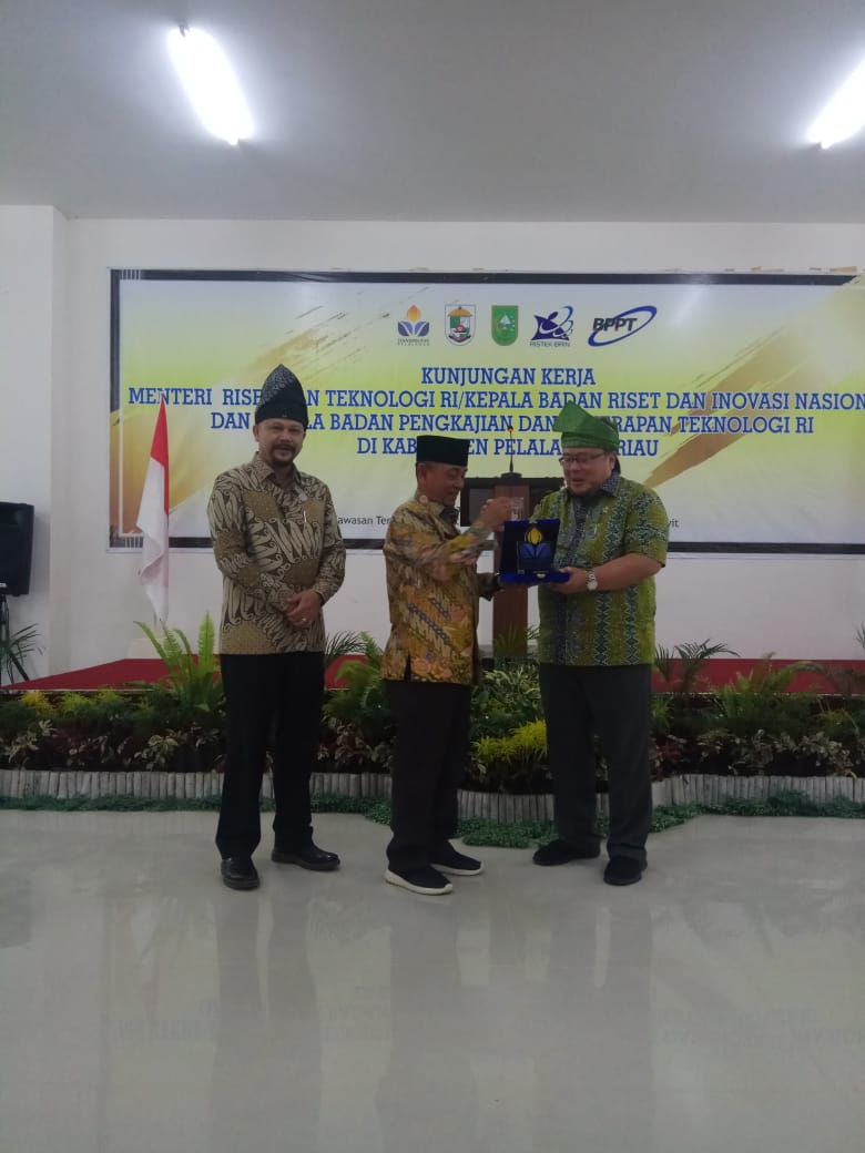 Menristek/Kepala BRIN Resmikan TIO di Sekolah Tinggi Teknologi Pelalawan