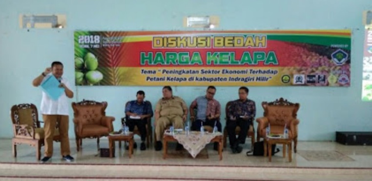 Sekda Inhil Puji Kepedulian HIPPMIH Pekanbaru Terhadap Stabilitas Harga Kelapa