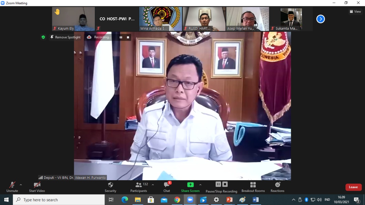 PWI Gelar Webinar Menyikapi Perubahan Undang-Undang ITE