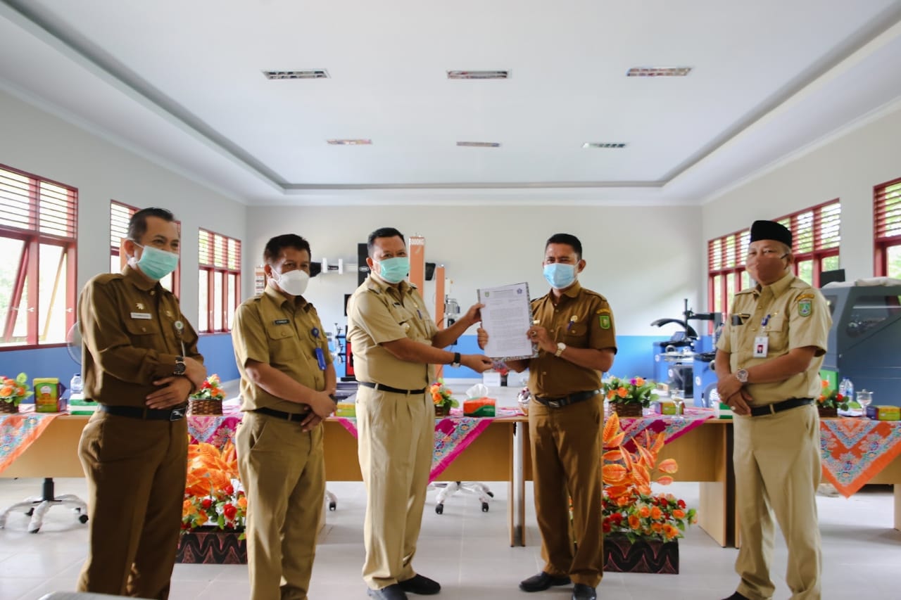 Pj Wako Resmi Buka Pembelajaran Tatap Muka Terbatas Jenjang SMA Sederajat di Dumai