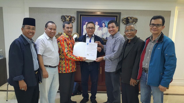 PAN Resmi Usung Syamsuar-Edi Nasution di Pilgubri