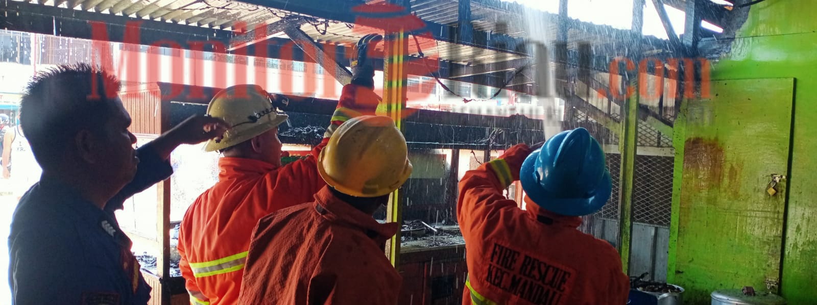 Ada Tumpahan Minyak Petralite, Warung Sop Tunjang Margaroso Duri Terbakar