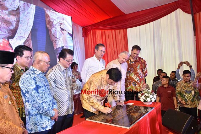 Pabrik Alkohol Lemak Berbasis Nabati Diresmikan di Dumai