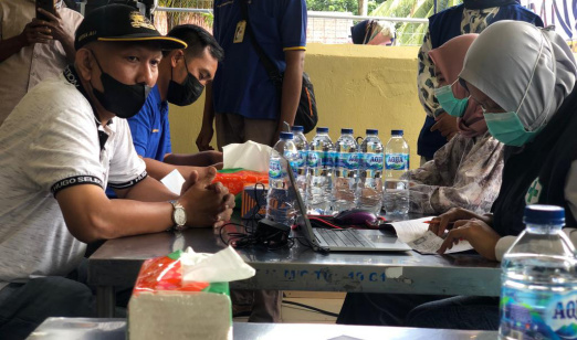 Kadin Inhil dan PT ISK Bantu Pemerintah Gencarkan Vaksinasi Covid-19
