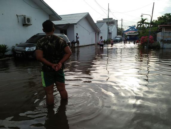 Rumah Warga dan Rumah Dinas Danlanal Ikut Terendam Pasang Keling