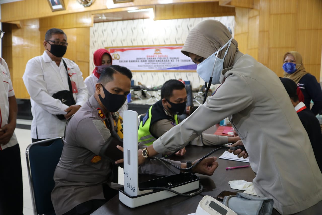 Bhakti Sosial Donor Darah Polres Dumai Dalam Rangka Hari Bhayangkara ke 74 Tahun 2020