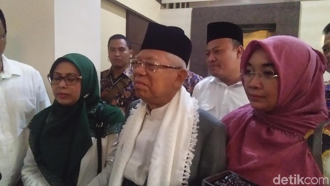 Kejutan Sederhana untuk Ma'ruf Amin di Ultah ke-76